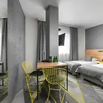 Air Hotel